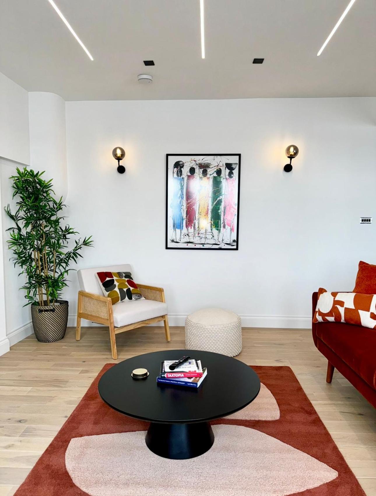 לונדון Newly Refurbished W/ River Views מראה חיצוני תמונה